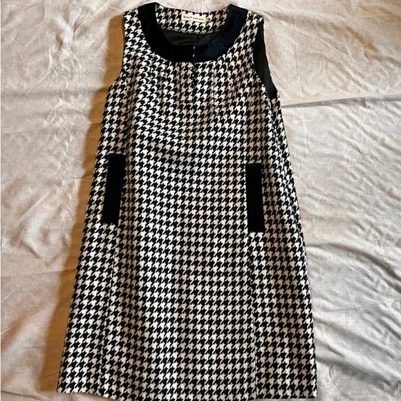 New Winter Dress - Picture 4 of 6